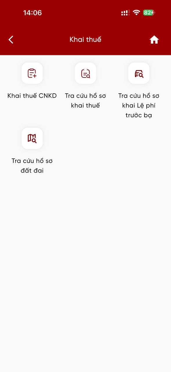 Màn hình Khai thuế trên eTax Mobile với các chức năng khai thuế cá nhân kinh doanh và tra cứu hồ sơ khai thuế, lệ phí trước bạ, đất đai